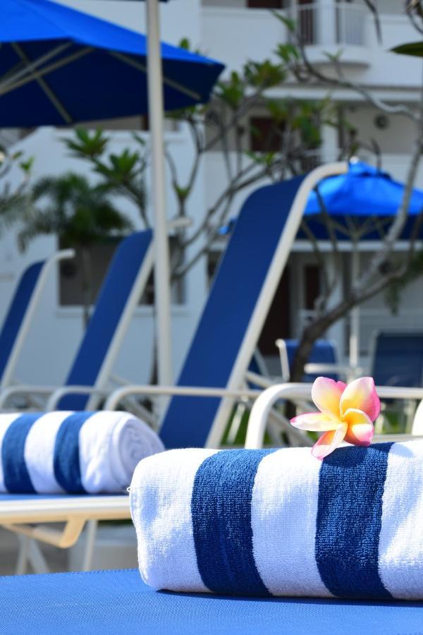 Avi Pangkor Beach Resort Kampong Pasir Bogak Ngoại thất bức ảnh